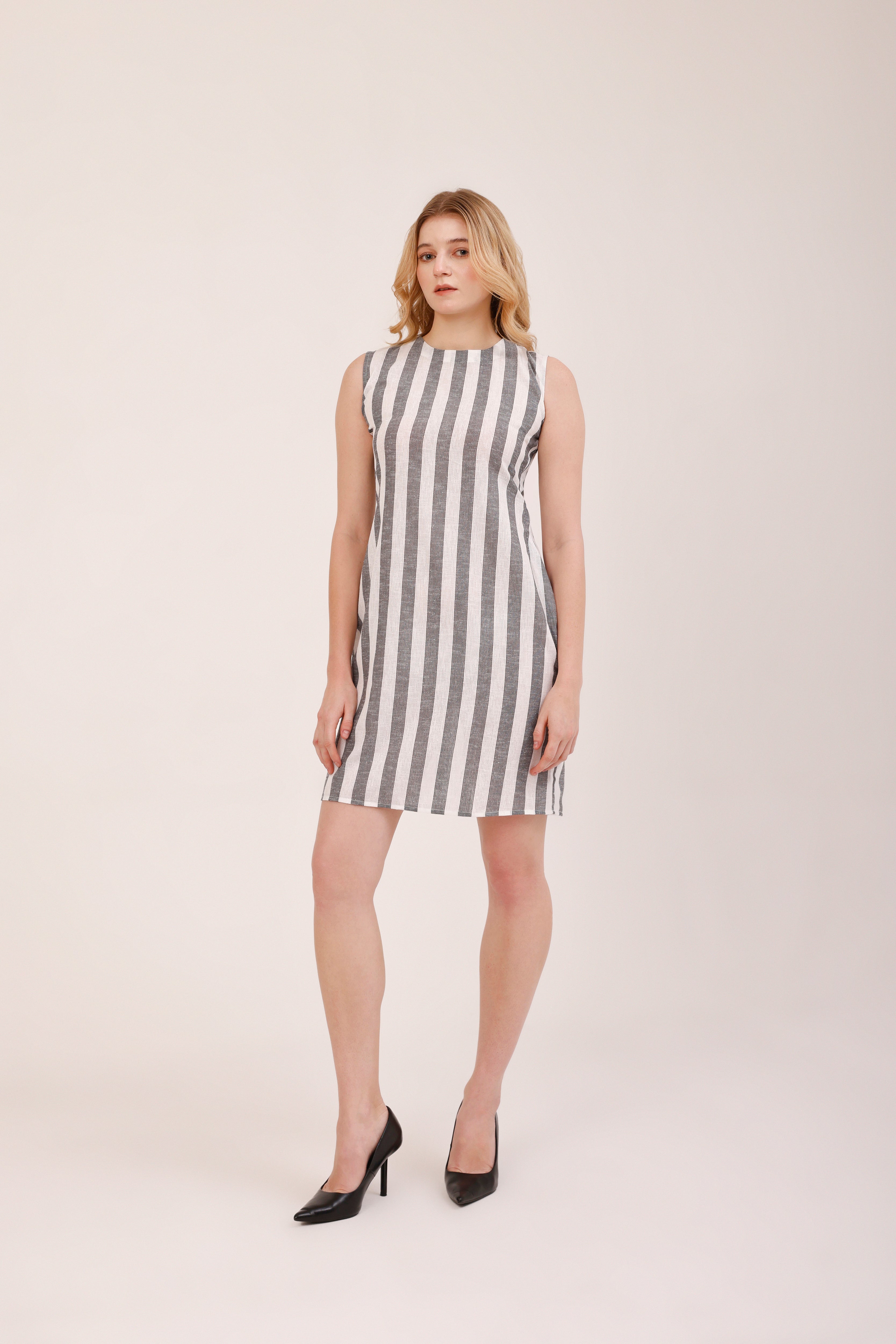 La Robe Courte Écume